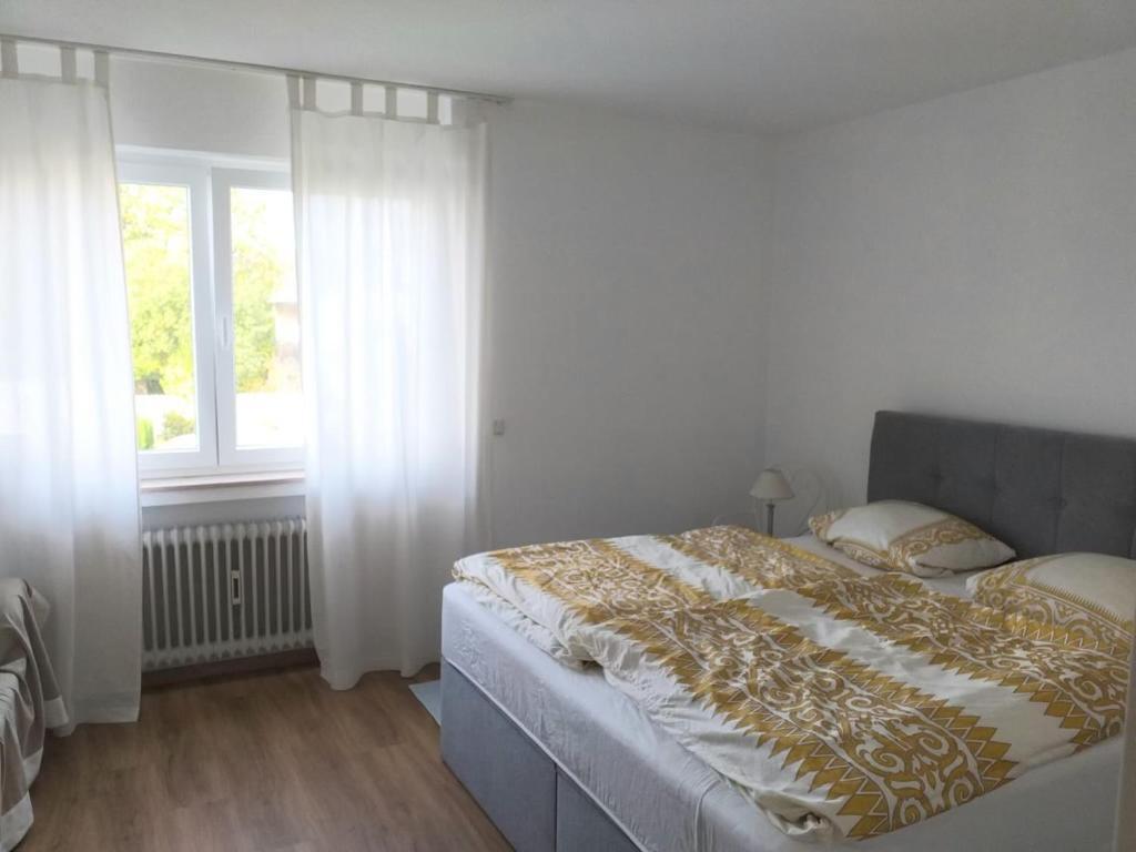 Apartmán Helle 4 Zkb Mit Balkon In Wittlich Exteriér fotografie